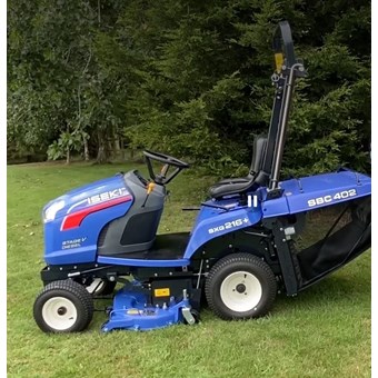 Iseki SXG216 Diesel Ride on Mower with Collector with £500.00 Cash back offer