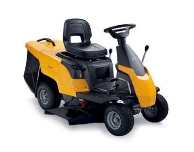 Stiga Combi Essential 166 (With Cash Back Deal) Lawn Rider 66cm Cut with Collection (2T0070481/ST2)