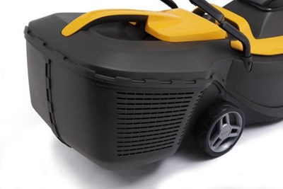 Stiga Essential Collector 132e Kit Cordless Lawnmower (291302168/UKS)